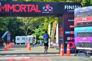 BIB: 888888, 8888, 8988
                            <button type="button" onclick="openModal(7003945)" class="btn btn-primary btn-sm float-right btn-popup" data-toggle="modal" data-target=".modal-high-quality">
                        <i class="fas fa-shopping-cart"></i> Add to Cart
                    </button>
                                            <button type="button" onclick="isThisMe(7003945, true)" class="btn btn-success btn-sm float-right btn-popup btn-isme hidden" data-toggle="tooltip" data-placement="bottom" title="นี่คือรูปของคุณใช่ไหม คลิกที่นี่เพื่อเอาเข้าอัลบั้ม">
                        <i class="fas fa-plus"></i> Add to album
                    </button>
                    <button type="button" onclick="isThisMe(7003945, false)" class="btn btn-warning btn-sm float-right btn-popup btn-isnotme hidden">
                        <i class="fas fa-ban"></i> Remove from album
                    </button>