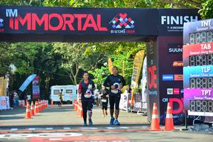 BIB: 
                            <button type="button" onclick="openModal(7008930)" class="btn btn-primary btn-sm float-right btn-popup" data-toggle="modal" data-target=".modal-high-quality">
                        <i class="fas fa-shopping-cart"></i> Add to Cart
                    </button>
                                            <button type="button" onclick="isThisMe(7008930, true)" class="btn btn-success btn-sm float-right btn-popup btn-isme hidden" data-toggle="tooltip" data-placement="bottom" title="นี่คือรูปของคุณใช่ไหม คลิกที่นี่เพื่อเอาเข้าอัลบั้ม">
                        <i class="fas fa-plus"></i> Add to album
                    </button>
                    <button type="button" onclick="isThisMe(7008930, false)" class="btn btn-warning btn-sm float-right btn-popup btn-isnotme hidden">
                        <i class="fas fa-ban"></i> Remove from album
                    </button>