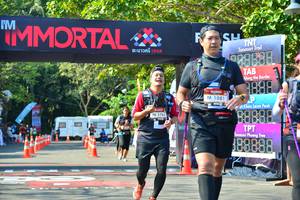 BIB: 1081, 1763, 3888
                            <button type="button" onclick="openModal(7007307)" class="btn btn-primary btn-sm float-right btn-popup" data-toggle="modal" data-target=".modal-high-quality">
                        <i class="fas fa-shopping-cart"></i> Add to Cart
                    </button>
                                            <button type="button" onclick="isThisMe(7007307, true)" class="btn btn-success btn-sm float-right btn-popup btn-isme hidden" data-toggle="tooltip" data-placement="bottom" title="นี่คือรูปของคุณใช่ไหม คลิกที่นี่เพื่อเอาเข้าอัลบั้ม">
                        <i class="fas fa-plus"></i> Add to album
                    </button>
                    <button type="button" onclick="isThisMe(7007307, false)" class="btn btn-warning btn-sm float-right btn-popup btn-isnotme hidden">
                        <i class="fas fa-ban"></i> Remove from album
                    </button>