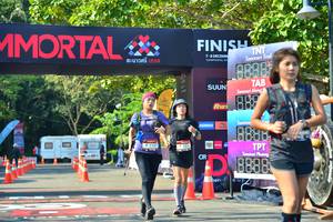 BIB: 1127
                            <button type="button" onclick="openModal(7010696)" class="btn btn-primary btn-sm float-right btn-popup" data-toggle="modal" data-target=".modal-high-quality">
                        <i class="fas fa-shopping-cart"></i> Add to Cart
                    </button>
                                            <button type="button" onclick="isThisMe(7010696, true)" class="btn btn-success btn-sm float-right btn-popup btn-isme hidden" data-toggle="tooltip" data-placement="bottom" title="นี่คือรูปของคุณใช่ไหม คลิกที่นี่เพื่อเอาเข้าอัลบั้ม">
                        <i class="fas fa-plus"></i> Add to album
                    </button>
                    <button type="button" onclick="isThisMe(7010696, false)" class="btn btn-warning btn-sm float-right btn-popup btn-isnotme hidden">
                        <i class="fas fa-ban"></i> Remove from album
                    </button>