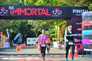 BIB: 1531, 123
                            <button type="button" onclick="openModal(7007874)" class="btn btn-primary btn-sm float-right btn-popup" data-toggle="modal" data-target=".modal-high-quality">
                        <i class="fas fa-shopping-cart"></i> Add to Cart
                    </button>
                                            <button type="button" onclick="isThisMe(7007874, true)" class="btn btn-success btn-sm float-right btn-popup btn-isme hidden" data-toggle="tooltip" data-placement="bottom" title="นี่คือรูปของคุณใช่ไหม คลิกที่นี่เพื่อเอาเข้าอัลบั้ม">
                        <i class="fas fa-plus"></i> Add to album
                    </button>
                    <button type="button" onclick="isThisMe(7007874, false)" class="btn btn-warning btn-sm float-right btn-popup btn-isnotme hidden">
                        <i class="fas fa-ban"></i> Remove from album
                    </button>