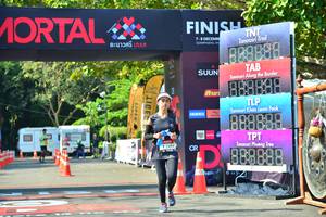 BIB: 1494
                            <button type="button" onclick="openModal(7008536)" class="btn btn-primary btn-sm float-right btn-popup" data-toggle="modal" data-target=".modal-high-quality">
                        <i class="fas fa-shopping-cart"></i> Add to Cart
                    </button>
                                            <button type="button" onclick="isThisMe(7008536, true)" class="btn btn-success btn-sm float-right btn-popup btn-isme hidden" data-toggle="tooltip" data-placement="bottom" title="นี่คือรูปของคุณใช่ไหม คลิกที่นี่เพื่อเอาเข้าอัลบั้ม">
                        <i class="fas fa-plus"></i> Add to album
                    </button>
                    <button type="button" onclick="isThisMe(7008536, false)" class="btn btn-warning btn-sm float-right btn-popup btn-isnotme hidden">
                        <i class="fas fa-ban"></i> Remove from album
                    </button>