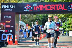 BIB: 2019, 1436, 
                            <button type="button" onclick="openModal(7007092)" class="btn btn-primary btn-sm float-right btn-popup" data-toggle="modal" data-target=".modal-high-quality">
                        <i class="fas fa-shopping-cart"></i> Add to Cart
                    </button>
                                            <button type="button" onclick="isThisMe(7007092, true)" class="btn btn-success btn-sm float-right btn-popup btn-isme hidden" data-toggle="tooltip" data-placement="bottom" title="นี่คือรูปของคุณใช่ไหม คลิกที่นี่เพื่อเอาเข้าอัลบั้ม">
                        <i class="fas fa-plus"></i> Add to album
                    </button>
                    <button type="button" onclick="isThisMe(7007092, false)" class="btn btn-warning btn-sm float-right btn-popup btn-isnotme hidden">
                        <i class="fas fa-ban"></i> Remove from album
                    </button>