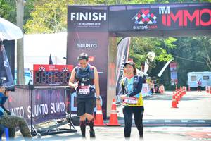 BIB: 2019, 2789
                            <button type="button" onclick="openModal(6984192)" class="btn btn-primary btn-sm float-right btn-popup" data-toggle="modal" data-target=".modal-high-quality">
                        <i class="fas fa-shopping-cart"></i> Add to Cart
                    </button>
                                            <button type="button" onclick="isThisMe(6984192, true)" class="btn btn-success btn-sm float-right btn-popup btn-isme hidden" data-toggle="tooltip" data-placement="bottom" title="นี่คือรูปของคุณใช่ไหม คลิกที่นี่เพื่อเอาเข้าอัลบั้ม">
                        <i class="fas fa-plus"></i> Add to album
                    </button>
                    <button type="button" onclick="isThisMe(6984192, false)" class="btn btn-warning btn-sm float-right btn-popup btn-isnotme hidden">
                        <i class="fas fa-ban"></i> Remove from album
                    </button>