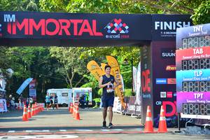 BIB: 88888
                            <button type="button" onclick="openModal(7006403)" class="btn btn-primary btn-sm float-right btn-popup" data-toggle="modal" data-target=".modal-high-quality">
                        <i class="fas fa-shopping-cart"></i> Add to Cart
                    </button>
                                            <button type="button" onclick="isThisMe(7006403, true)" class="btn btn-success btn-sm float-right btn-popup btn-isme hidden" data-toggle="tooltip" data-placement="bottom" title="นี่คือรูปของคุณใช่ไหม คลิกที่นี่เพื่อเอาเข้าอัลบั้ม">
                        <i class="fas fa-plus"></i> Add to album
                    </button>
                    <button type="button" onclick="isThisMe(7006403, false)" class="btn btn-warning btn-sm float-right btn-popup btn-isnotme hidden">
                        <i class="fas fa-ban"></i> Remove from album
                    </button>