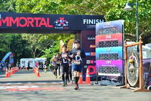 BIB: 
                            <button type="button" onclick="openModal(7006989)" class="btn btn-primary btn-sm float-right btn-popup" data-toggle="modal" data-target=".modal-high-quality">
                        <i class="fas fa-shopping-cart"></i> Add to Cart
                    </button>
                                            <button type="button" onclick="isThisMe(7006989, true)" class="btn btn-success btn-sm float-right btn-popup btn-isme hidden" data-toggle="tooltip" data-placement="bottom" title="นี่คือรูปของคุณใช่ไหม คลิกที่นี่เพื่อเอาเข้าอัลบั้ม">
                        <i class="fas fa-plus"></i> Add to album
                    </button>
                    <button type="button" onclick="isThisMe(7006989, false)" class="btn btn-warning btn-sm float-right btn-popup btn-isnotme hidden">
                        <i class="fas fa-ban"></i> Remove from album
                    </button>