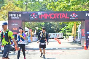 BIB: 2019, 4581
                            <button type="button" onclick="openModal(6990068)" class="btn btn-primary btn-sm float-right btn-popup" data-toggle="modal" data-target=".modal-high-quality">
                        <i class="fas fa-shopping-cart"></i> Add to Cart
                    </button>
                                            <button type="button" onclick="isThisMe(6990068, true)" class="btn btn-success btn-sm float-right btn-popup btn-isme hidden" data-toggle="tooltip" data-placement="bottom" title="นี่คือรูปของคุณใช่ไหม คลิกที่นี่เพื่อเอาเข้าอัลบั้ม">
                        <i class="fas fa-plus"></i> Add to album
                    </button>
                    <button type="button" onclick="isThisMe(6990068, false)" class="btn btn-warning btn-sm float-right btn-popup btn-isnotme hidden">
                        <i class="fas fa-ban"></i> Remove from album
                    </button>