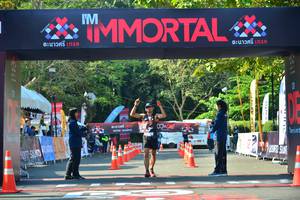 BIB: 413
                            <button type="button" onclick="openModal(7005533)" class="btn btn-primary btn-sm float-right btn-popup" data-toggle="modal" data-target=".modal-high-quality">
                        <i class="fas fa-shopping-cart"></i> Add to Cart
                    </button>
                                            <button type="button" onclick="isThisMe(7005533, true)" class="btn btn-success btn-sm float-right btn-popup btn-isme hidden" data-toggle="tooltip" data-placement="bottom" title="นี่คือรูปของคุณใช่ไหม คลิกที่นี่เพื่อเอาเข้าอัลบั้ม">
                        <i class="fas fa-plus"></i> Add to album
                    </button>
                    <button type="button" onclick="isThisMe(7005533, false)" class="btn btn-warning btn-sm float-right btn-popup btn-isnotme hidden">
                        <i class="fas fa-ban"></i> Remove from album
                    </button>