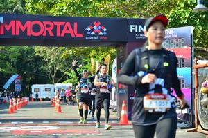 BIB: 1057
                            <button type="button" onclick="openModal(7006983)" class="btn btn-primary btn-sm float-right btn-popup" data-toggle="modal" data-target=".modal-high-quality">
                        <i class="fas fa-shopping-cart"></i> Add to Cart
                    </button>
                                            <button type="button" onclick="isThisMe(7006983, true)" class="btn btn-success btn-sm float-right btn-popup btn-isme hidden" data-toggle="tooltip" data-placement="bottom" title="นี่คือรูปของคุณใช่ไหม คลิกที่นี่เพื่อเอาเข้าอัลบั้ม">
                        <i class="fas fa-plus"></i> Add to album
                    </button>
                    <button type="button" onclick="isThisMe(7006983, false)" class="btn btn-warning btn-sm float-right btn-popup btn-isnotme hidden">
                        <i class="fas fa-ban"></i> Remove from album
                    </button>