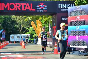 BIB: 8388
                            <button type="button" onclick="openModal(7005429)" class="btn btn-primary btn-sm float-right btn-popup" data-toggle="modal" data-target=".modal-high-quality">
                        <i class="fas fa-shopping-cart"></i> Add to Cart
                    </button>
                                            <button type="button" onclick="isThisMe(7005429, true)" class="btn btn-success btn-sm float-right btn-popup btn-isme hidden" data-toggle="tooltip" data-placement="bottom" title="นี่คือรูปของคุณใช่ไหม คลิกที่นี่เพื่อเอาเข้าอัลบั้ม">
                        <i class="fas fa-plus"></i> Add to album
                    </button>
                    <button type="button" onclick="isThisMe(7005429, false)" class="btn btn-warning btn-sm float-right btn-popup btn-isnotme hidden">
                        <i class="fas fa-ban"></i> Remove from album
                    </button>