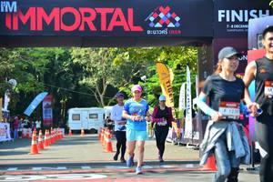 BIB: 1230
                            <button type="button" onclick="openModal(6998905)" class="btn btn-primary btn-sm float-right btn-popup" data-toggle="modal" data-target=".modal-high-quality">
                        <i class="fas fa-shopping-cart"></i> Add to Cart
                    </button>
                                            <button type="button" onclick="isThisMe(6998905, true)" class="btn btn-success btn-sm float-right btn-popup btn-isme hidden" data-toggle="tooltip" data-placement="bottom" title="นี่คือรูปของคุณใช่ไหม คลิกที่นี่เพื่อเอาเข้าอัลบั้ม">
                        <i class="fas fa-plus"></i> Add to album
                    </button>
                    <button type="button" onclick="isThisMe(6998905, false)" class="btn btn-warning btn-sm float-right btn-popup btn-isnotme hidden">
                        <i class="fas fa-ban"></i> Remove from album
                    </button>