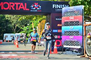 BIB: 130
                            <button type="button" onclick="openModal(7006559)" class="btn btn-primary btn-sm float-right btn-popup" data-toggle="modal" data-target=".modal-high-quality">
                        <i class="fas fa-shopping-cart"></i> Add to Cart
                    </button>
                                            <button type="button" onclick="isThisMe(7006559, true)" class="btn btn-success btn-sm float-right btn-popup btn-isme hidden" data-toggle="tooltip" data-placement="bottom" title="นี่คือรูปของคุณใช่ไหม คลิกที่นี่เพื่อเอาเข้าอัลบั้ม">
                        <i class="fas fa-plus"></i> Add to album
                    </button>
                    <button type="button" onclick="isThisMe(7006559, false)" class="btn btn-warning btn-sm float-right btn-popup btn-isnotme hidden">
                        <i class="fas fa-ban"></i> Remove from album
                    </button>