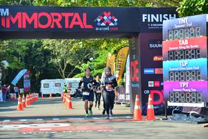 BIB: 000
                            <button type="button" onclick="openModal(7008494)" class="btn btn-primary btn-sm float-right btn-popup" data-toggle="modal" data-target=".modal-high-quality">
                        <i class="fas fa-shopping-cart"></i> Add to Cart
                    </button>
                                            <button type="button" onclick="isThisMe(7008494, true)" class="btn btn-success btn-sm float-right btn-popup btn-isme hidden" data-toggle="tooltip" data-placement="bottom" title="นี่คือรูปของคุณใช่ไหม คลิกที่นี่เพื่อเอาเข้าอัลบั้ม">
                        <i class="fas fa-plus"></i> Add to album
                    </button>
                    <button type="button" onclick="isThisMe(7008494, false)" class="btn btn-warning btn-sm float-right btn-popup btn-isnotme hidden">
                        <i class="fas fa-ban"></i> Remove from album
                    </button>