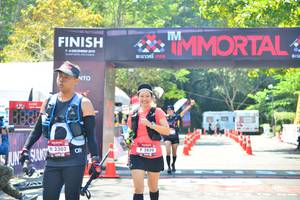 BIB: 2302, 2820
                            <button type="button" onclick="openModal(6983629)" class="btn btn-primary btn-sm float-right btn-popup" data-toggle="modal" data-target=".modal-high-quality">
                        <i class="fas fa-shopping-cart"></i> Add to Cart
                    </button>
                                            <button type="button" onclick="isThisMe(6983629, true)" class="btn btn-success btn-sm float-right btn-popup btn-isme hidden" data-toggle="tooltip" data-placement="bottom" title="นี่คือรูปของคุณใช่ไหม คลิกที่นี่เพื่อเอาเข้าอัลบั้ม">
                        <i class="fas fa-plus"></i> Add to album
                    </button>
                    <button type="button" onclick="isThisMe(6983629, false)" class="btn btn-warning btn-sm float-right btn-popup btn-isnotme hidden">
                        <i class="fas fa-ban"></i> Remove from album
                    </button>