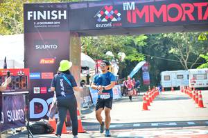 BIB: 2019, 4902
                            <button type="button" onclick="openModal(6990188)" class="btn btn-primary btn-sm float-right btn-popup" data-toggle="modal" data-target=".modal-high-quality">
                        <i class="fas fa-shopping-cart"></i> Add to Cart
                    </button>
                                            <button type="button" onclick="isThisMe(6990188, true)" class="btn btn-success btn-sm float-right btn-popup btn-isme hidden" data-toggle="tooltip" data-placement="bottom" title="นี่คือรูปของคุณใช่ไหม คลิกที่นี่เพื่อเอาเข้าอัลบั้ม">
                        <i class="fas fa-plus"></i> Add to album
                    </button>
                    <button type="button" onclick="isThisMe(6990188, false)" class="btn btn-warning btn-sm float-right btn-popup btn-isnotme hidden">
                        <i class="fas fa-ban"></i> Remove from album
                    </button>