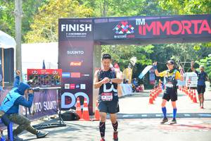 BIB: 2019, 2664
                            <button type="button" onclick="openModal(6983179)" class="btn btn-primary btn-sm float-right btn-popup" data-toggle="modal" data-target=".modal-high-quality">
                        <i class="fas fa-shopping-cart"></i> Add to Cart
                    </button>
                                            <button type="button" onclick="isThisMe(6983179, true)" class="btn btn-success btn-sm float-right btn-popup btn-isme hidden" data-toggle="tooltip" data-placement="bottom" title="นี่คือรูปของคุณใช่ไหม คลิกที่นี่เพื่อเอาเข้าอัลบั้ม">
                        <i class="fas fa-plus"></i> Add to album
                    </button>
                    <button type="button" onclick="isThisMe(6983179, false)" class="btn btn-warning btn-sm float-right btn-popup btn-isnotme hidden">
                        <i class="fas fa-ban"></i> Remove from album
                    </button>