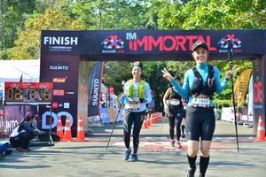 BIB: 201, 1603
                            <button type="button" onclick="openModal(7008050)" class="btn btn-primary btn-sm float-right btn-popup" data-toggle="modal" data-target=".modal-high-quality">
                        <i class="fas fa-shopping-cart"></i> Add to Cart
                    </button>
                                            <button type="button" onclick="isThisMe(7008050, true)" class="btn btn-success btn-sm float-right btn-popup btn-isme hidden" data-toggle="tooltip" data-placement="bottom" title="นี่คือรูปของคุณใช่ไหม คลิกที่นี่เพื่อเอาเข้าอัลบั้ม">
                        <i class="fas fa-plus"></i> Add to album
                    </button>
                    <button type="button" onclick="isThisMe(7008050, false)" class="btn btn-warning btn-sm float-right btn-popup btn-isnotme hidden">
                        <i class="fas fa-ban"></i> Remove from album
                    </button>