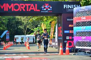 BIB: 
                            <button type="button" onclick="openModal(7003557)" class="btn btn-primary btn-sm float-right btn-popup" data-toggle="modal" data-target=".modal-high-quality">
                        <i class="fas fa-shopping-cart"></i> Add to Cart
                    </button>
                                            <button type="button" onclick="isThisMe(7003557, true)" class="btn btn-success btn-sm float-right btn-popup btn-isme hidden" data-toggle="tooltip" data-placement="bottom" title="นี่คือรูปของคุณใช่ไหม คลิกที่นี่เพื่อเอาเข้าอัลบั้ม">
                        <i class="fas fa-plus"></i> Add to album
                    </button>
                    <button type="button" onclick="isThisMe(7003557, false)" class="btn btn-warning btn-sm float-right btn-popup btn-isnotme hidden">
                        <i class="fas fa-ban"></i> Remove from album
                    </button>