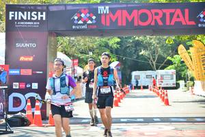 BIB: 2019, 4394
                            <button type="button" onclick="openModal(6990171)" class="btn btn-primary btn-sm float-right btn-popup" data-toggle="modal" data-target=".modal-high-quality">
                        <i class="fas fa-shopping-cart"></i> Add to Cart
                    </button>
                                            <button type="button" onclick="isThisMe(6990171, true)" class="btn btn-success btn-sm float-right btn-popup btn-isme hidden" data-toggle="tooltip" data-placement="bottom" title="นี่คือรูปของคุณใช่ไหม คลิกที่นี่เพื่อเอาเข้าอัลบั้ม">
                        <i class="fas fa-plus"></i> Add to album
                    </button>
                    <button type="button" onclick="isThisMe(6990171, false)" class="btn btn-warning btn-sm float-right btn-popup btn-isnotme hidden">
                        <i class="fas fa-ban"></i> Remove from album
                    </button>