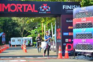 BIB: 
                            <button type="button" onclick="openModal(7004717)" class="btn btn-primary btn-sm float-right btn-popup" data-toggle="modal" data-target=".modal-high-quality">
                        <i class="fas fa-shopping-cart"></i> Add to Cart
                    </button>
                                            <button type="button" onclick="isThisMe(7004717, true)" class="btn btn-success btn-sm float-right btn-popup btn-isme hidden" data-toggle="tooltip" data-placement="bottom" title="นี่คือรูปของคุณใช่ไหม คลิกที่นี่เพื่อเอาเข้าอัลบั้ม">
                        <i class="fas fa-plus"></i> Add to album
                    </button>
                    <button type="button" onclick="isThisMe(7004717, false)" class="btn btn-warning btn-sm float-right btn-popup btn-isnotme hidden">
                        <i class="fas fa-ban"></i> Remove from album
                    </button>