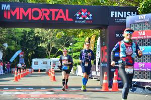 BIB: 177
                            <button type="button" onclick="openModal(6999735)" class="btn btn-primary btn-sm float-right btn-popup" data-toggle="modal" data-target=".modal-high-quality">
                        <i class="fas fa-shopping-cart"></i> Add to Cart
                    </button>
                                            <button type="button" onclick="isThisMe(6999735, true)" class="btn btn-success btn-sm float-right btn-popup btn-isme hidden" data-toggle="tooltip" data-placement="bottom" title="นี่คือรูปของคุณใช่ไหม คลิกที่นี่เพื่อเอาเข้าอัลบั้ม">
                        <i class="fas fa-plus"></i> Add to album
                    </button>
                    <button type="button" onclick="isThisMe(6999735, false)" class="btn btn-warning btn-sm float-right btn-popup btn-isnotme hidden">
                        <i class="fas fa-ban"></i> Remove from album
                    </button>