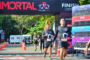 BIB: 1490, 1331
                            <button type="button" onclick="openModal(7005596)" class="btn btn-primary btn-sm float-right btn-popup" data-toggle="modal" data-target=".modal-high-quality">
                        <i class="fas fa-shopping-cart"></i> Add to Cart
                    </button>
                                            <button type="button" onclick="isThisMe(7005596, true)" class="btn btn-success btn-sm float-right btn-popup btn-isme hidden" data-toggle="tooltip" data-placement="bottom" title="นี่คือรูปของคุณใช่ไหม คลิกที่นี่เพื่อเอาเข้าอัลบั้ม">
                        <i class="fas fa-plus"></i> Add to album
                    </button>
                    <button type="button" onclick="isThisMe(7005596, false)" class="btn btn-warning btn-sm float-right btn-popup btn-isnotme hidden">
                        <i class="fas fa-ban"></i> Remove from album
                    </button>