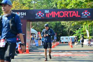 BIB: 2019
                            <button type="button" onclick="openModal(7007118)" class="btn btn-primary btn-sm float-right btn-popup" data-toggle="modal" data-target=".modal-high-quality">
                        <i class="fas fa-shopping-cart"></i> Add to Cart
                    </button>
                                            <button type="button" onclick="isThisMe(7007118, true)" class="btn btn-success btn-sm float-right btn-popup btn-isme hidden" data-toggle="tooltip" data-placement="bottom" title="นี่คือรูปของคุณใช่ไหม คลิกที่นี่เพื่อเอาเข้าอัลบั้ม">
                        <i class="fas fa-plus"></i> Add to album
                    </button>
                    <button type="button" onclick="isThisMe(7007118, false)" class="btn btn-warning btn-sm float-right btn-popup btn-isnotme hidden">
                        <i class="fas fa-ban"></i> Remove from album
                    </button>