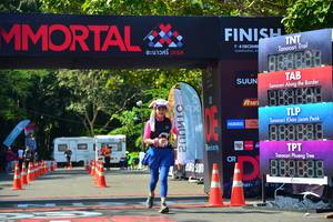 BIB: 
                            <button type="button" onclick="openModal(6999938)" class="btn btn-primary btn-sm float-right btn-popup" data-toggle="modal" data-target=".modal-high-quality">
                        <i class="fas fa-shopping-cart"></i> Add to Cart
                    </button>
                                            <button type="button" onclick="isThisMe(6999938, true)" class="btn btn-success btn-sm float-right btn-popup btn-isme hidden" data-toggle="tooltip" data-placement="bottom" title="นี่คือรูปของคุณใช่ไหม คลิกที่นี่เพื่อเอาเข้าอัลบั้ม">
                        <i class="fas fa-plus"></i> Add to album
                    </button>
                    <button type="button" onclick="isThisMe(6999938, false)" class="btn btn-warning btn-sm float-right btn-popup btn-isnotme hidden">
                        <i class="fas fa-ban"></i> Remove from album
                    </button>