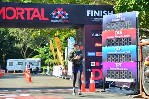 BIB: 8888
                            <button type="button" onclick="openModal(6998647)" class="btn btn-primary btn-sm float-right btn-popup" data-toggle="modal" data-target=".modal-high-quality">
                        <i class="fas fa-shopping-cart"></i> Add to Cart
                    </button>
                                            <button type="button" onclick="isThisMe(6998647, true)" class="btn btn-success btn-sm float-right btn-popup btn-isme hidden" data-toggle="tooltip" data-placement="bottom" title="นี่คือรูปของคุณใช่ไหม คลิกที่นี่เพื่อเอาเข้าอัลบั้ม">
                        <i class="fas fa-plus"></i> Add to album
                    </button>
                    <button type="button" onclick="isThisMe(6998647, false)" class="btn btn-warning btn-sm float-right btn-popup btn-isnotme hidden">
                        <i class="fas fa-ban"></i> Remove from album
                    </button>