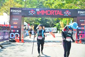 BIB: 161
                            <button type="button" onclick="openModal(6983194)" class="btn btn-primary btn-sm float-right btn-popup" data-toggle="modal" data-target=".modal-high-quality">
                        <i class="fas fa-shopping-cart"></i> Add to Cart
                    </button>
                                            <button type="button" onclick="isThisMe(6983194, true)" class="btn btn-success btn-sm float-right btn-popup btn-isme hidden" data-toggle="tooltip" data-placement="bottom" title="นี่คือรูปของคุณใช่ไหม คลิกที่นี่เพื่อเอาเข้าอัลบั้ม">
                        <i class="fas fa-plus"></i> Add to album
                    </button>
                    <button type="button" onclick="isThisMe(6983194, false)" class="btn btn-warning btn-sm float-right btn-popup btn-isnotme hidden">
                        <i class="fas fa-ban"></i> Remove from album
                    </button>