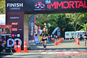 BIB: 2019, 419
                            <button type="button" onclick="openModal(7008484)" class="btn btn-primary btn-sm float-right btn-popup" data-toggle="modal" data-target=".modal-high-quality">
                        <i class="fas fa-shopping-cart"></i> Add to Cart
                    </button>
                                            <button type="button" onclick="isThisMe(7008484, true)" class="btn btn-success btn-sm float-right btn-popup btn-isme hidden" data-toggle="tooltip" data-placement="bottom" title="นี่คือรูปของคุณใช่ไหม คลิกที่นี่เพื่อเอาเข้าอัลบั้ม">
                        <i class="fas fa-plus"></i> Add to album
                    </button>
                    <button type="button" onclick="isThisMe(7008484, false)" class="btn btn-warning btn-sm float-right btn-popup btn-isnotme hidden">
                        <i class="fas fa-ban"></i> Remove from album
                    </button>