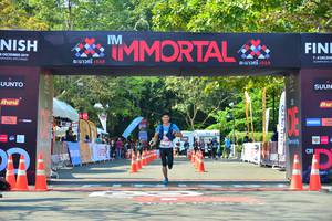 BIB: 2019
                            <button type="button" onclick="openModal(6999279)" class="btn btn-primary btn-sm float-right btn-popup" data-toggle="modal" data-target=".modal-high-quality">
                        <i class="fas fa-shopping-cart"></i> Add to Cart
                    </button>
                                            <button type="button" onclick="isThisMe(6999279, true)" class="btn btn-success btn-sm float-right btn-popup btn-isme hidden" data-toggle="tooltip" data-placement="bottom" title="นี่คือรูปของคุณใช่ไหม คลิกที่นี่เพื่อเอาเข้าอัลบั้ม">
                        <i class="fas fa-plus"></i> Add to album
                    </button>
                    <button type="button" onclick="isThisMe(6999279, false)" class="btn btn-warning btn-sm float-right btn-popup btn-isnotme hidden">
                        <i class="fas fa-ban"></i> Remove from album
                    </button>