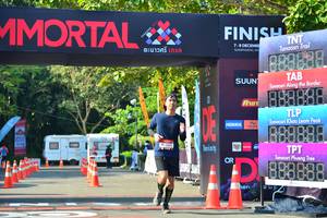 BIB: 9898, 1605, 88888
                            <button type="button" onclick="openModal(7004985)" class="btn btn-primary btn-sm float-right btn-popup" data-toggle="modal" data-target=".modal-high-quality">
                        <i class="fas fa-shopping-cart"></i> Add to Cart
                    </button>
                                            <button type="button" onclick="isThisMe(7004985, true)" class="btn btn-success btn-sm float-right btn-popup btn-isme hidden" data-toggle="tooltip" data-placement="bottom" title="นี่คือรูปของคุณใช่ไหม คลิกที่นี่เพื่อเอาเข้าอัลบั้ม">
                        <i class="fas fa-plus"></i> Add to album
                    </button>
                    <button type="button" onclick="isThisMe(7004985, false)" class="btn btn-warning btn-sm float-right btn-popup btn-isnotme hidden">
                        <i class="fas fa-ban"></i> Remove from album
                    </button>