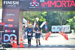 BIB: 2019, 041
                            <button type="button" onclick="openModal(6983952)" class="btn btn-primary btn-sm float-right btn-popup" data-toggle="modal" data-target=".modal-high-quality">
                        <i class="fas fa-shopping-cart"></i> Add to Cart
                    </button>
                                            <button type="button" onclick="isThisMe(6983952, true)" class="btn btn-success btn-sm float-right btn-popup btn-isme hidden" data-toggle="tooltip" data-placement="bottom" title="นี่คือรูปของคุณใช่ไหม คลิกที่นี่เพื่อเอาเข้าอัลบั้ม">
                        <i class="fas fa-plus"></i> Add to album
                    </button>
                    <button type="button" onclick="isThisMe(6983952, false)" class="btn btn-warning btn-sm float-right btn-popup btn-isnotme hidden">
                        <i class="fas fa-ban"></i> Remove from album
                    </button>