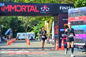 BIB: 888
                            <button type="button" onclick="openModal(7007407)" class="btn btn-primary btn-sm float-right btn-popup" data-toggle="modal" data-target=".modal-high-quality">
                        <i class="fas fa-shopping-cart"></i> Add to Cart
                    </button>
                                            <button type="button" onclick="isThisMe(7007407, true)" class="btn btn-success btn-sm float-right btn-popup btn-isme hidden" data-toggle="tooltip" data-placement="bottom" title="นี่คือรูปของคุณใช่ไหม คลิกที่นี่เพื่อเอาเข้าอัลบั้ม">
                        <i class="fas fa-plus"></i> Add to album
                    </button>
                    <button type="button" onclick="isThisMe(7007407, false)" class="btn btn-warning btn-sm float-right btn-popup btn-isnotme hidden">
                        <i class="fas fa-ban"></i> Remove from album
                    </button>