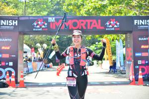 BIB: 2379, 
                            <button type="button" onclick="openModal(6983600)" class="btn btn-primary btn-sm float-right btn-popup" data-toggle="modal" data-target=".modal-high-quality">
                        <i class="fas fa-shopping-cart"></i> Add to Cart
                    </button>
                                            <button type="button" onclick="isThisMe(6983600, true)" class="btn btn-success btn-sm float-right btn-popup btn-isme hidden" data-toggle="tooltip" data-placement="bottom" title="นี่คือรูปของคุณใช่ไหม คลิกที่นี่เพื่อเอาเข้าอัลบั้ม">
                        <i class="fas fa-plus"></i> Add to album
                    </button>
                    <button type="button" onclick="isThisMe(6983600, false)" class="btn btn-warning btn-sm float-right btn-popup btn-isnotme hidden">
                        <i class="fas fa-ban"></i> Remove from album
                    </button>