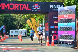 BIB: 888886, 8888
                            <button type="button" onclick="openModal(7003616)" class="btn btn-primary btn-sm float-right btn-popup" data-toggle="modal" data-target=".modal-high-quality">
                        <i class="fas fa-shopping-cart"></i> Add to Cart
                    </button>
                                            <button type="button" onclick="isThisMe(7003616, true)" class="btn btn-success btn-sm float-right btn-popup btn-isme hidden" data-toggle="tooltip" data-placement="bottom" title="นี่คือรูปของคุณใช่ไหม คลิกที่นี่เพื่อเอาเข้าอัลบั้ม">
                        <i class="fas fa-plus"></i> Add to album
                    </button>
                    <button type="button" onclick="isThisMe(7003616, false)" class="btn btn-warning btn-sm float-right btn-popup btn-isnotme hidden">
                        <i class="fas fa-ban"></i> Remove from album
                    </button>