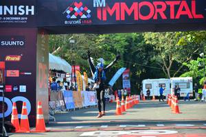 BIB: 2019
                            <button type="button" onclick="openModal(7007418)" class="btn btn-primary btn-sm float-right btn-popup" data-toggle="modal" data-target=".modal-high-quality">
                        <i class="fas fa-shopping-cart"></i> Add to Cart
                    </button>
                                            <button type="button" onclick="isThisMe(7007418, true)" class="btn btn-success btn-sm float-right btn-popup btn-isme hidden" data-toggle="tooltip" data-placement="bottom" title="นี่คือรูปของคุณใช่ไหม คลิกที่นี่เพื่อเอาเข้าอัลบั้ม">
                        <i class="fas fa-plus"></i> Add to album
                    </button>
                    <button type="button" onclick="isThisMe(7007418, false)" class="btn btn-warning btn-sm float-right btn-popup btn-isnotme hidden">
                        <i class="fas fa-ban"></i> Remove from album
                    </button>