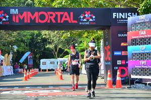 BIB: 8888
                            <button type="button" onclick="openModal(6998939)" class="btn btn-primary btn-sm float-right btn-popup" data-toggle="modal" data-target=".modal-high-quality">
                        <i class="fas fa-shopping-cart"></i> Add to Cart
                    </button>
                                            <button type="button" onclick="isThisMe(6998939, true)" class="btn btn-success btn-sm float-right btn-popup btn-isme hidden" data-toggle="tooltip" data-placement="bottom" title="นี่คือรูปของคุณใช่ไหม คลิกที่นี่เพื่อเอาเข้าอัลบั้ม">
                        <i class="fas fa-plus"></i> Add to album
                    </button>
                    <button type="button" onclick="isThisMe(6998939, false)" class="btn btn-warning btn-sm float-right btn-popup btn-isnotme hidden">
                        <i class="fas fa-ban"></i> Remove from album
                    </button>