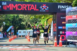 BIB: 
                            <button type="button" onclick="openModal(6999609)" class="btn btn-primary btn-sm float-right btn-popup" data-toggle="modal" data-target=".modal-high-quality">
                        <i class="fas fa-shopping-cart"></i> Add to Cart
                    </button>
                                            <button type="button" onclick="isThisMe(6999609, true)" class="btn btn-success btn-sm float-right btn-popup btn-isme hidden" data-toggle="tooltip" data-placement="bottom" title="นี่คือรูปของคุณใช่ไหม คลิกที่นี่เพื่อเอาเข้าอัลบั้ม">
                        <i class="fas fa-plus"></i> Add to album
                    </button>
                    <button type="button" onclick="isThisMe(6999609, false)" class="btn btn-warning btn-sm float-right btn-popup btn-isnotme hidden">
                        <i class="fas fa-ban"></i> Remove from album
                    </button>