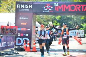 BIB: 2019, 2713
                            <button type="button" onclick="openModal(6983742)" class="btn btn-primary btn-sm float-right btn-popup" data-toggle="modal" data-target=".modal-high-quality">
                        <i class="fas fa-shopping-cart"></i> Add to Cart
                    </button>
                                            <button type="button" onclick="isThisMe(6983742, true)" class="btn btn-success btn-sm float-right btn-popup btn-isme hidden" data-toggle="tooltip" data-placement="bottom" title="นี่คือรูปของคุณใช่ไหม คลิกที่นี่เพื่อเอาเข้าอัลบั้ม">
                        <i class="fas fa-plus"></i> Add to album
                    </button>
                    <button type="button" onclick="isThisMe(6983742, false)" class="btn btn-warning btn-sm float-right btn-popup btn-isnotme hidden">
                        <i class="fas fa-ban"></i> Remove from album
                    </button>