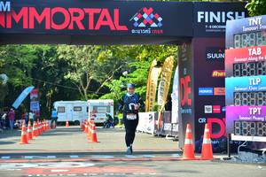 BIB: 
                            <button type="button" onclick="openModal(6999526)" class="btn btn-primary btn-sm float-right btn-popup" data-toggle="modal" data-target=".modal-high-quality">
                        <i class="fas fa-shopping-cart"></i> Add to Cart
                    </button>
                                            <button type="button" onclick="isThisMe(6999526, true)" class="btn btn-success btn-sm float-right btn-popup btn-isme hidden" data-toggle="tooltip" data-placement="bottom" title="นี่คือรูปของคุณใช่ไหม คลิกที่นี่เพื่อเอาเข้าอัลบั้ม">
                        <i class="fas fa-plus"></i> Add to album
                    </button>
                    <button type="button" onclick="isThisMe(6999526, false)" class="btn btn-warning btn-sm float-right btn-popup btn-isnotme hidden">
                        <i class="fas fa-ban"></i> Remove from album
                    </button>