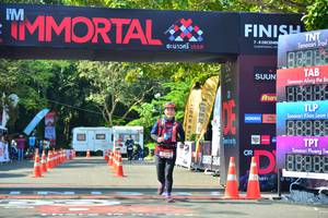 BIB: 888
                            <button type="button" onclick="openModal(6999522)" class="btn btn-primary btn-sm float-right btn-popup" data-toggle="modal" data-target=".modal-high-quality">
                        <i class="fas fa-shopping-cart"></i> Add to Cart
                    </button>
                                            <button type="button" onclick="isThisMe(6999522, true)" class="btn btn-success btn-sm float-right btn-popup btn-isme hidden" data-toggle="tooltip" data-placement="bottom" title="นี่คือรูปของคุณใช่ไหม คลิกที่นี่เพื่อเอาเข้าอัลบั้ม">
                        <i class="fas fa-plus"></i> Add to album
                    </button>
                    <button type="button" onclick="isThisMe(6999522, false)" class="btn btn-warning btn-sm float-right btn-popup btn-isnotme hidden">
                        <i class="fas fa-ban"></i> Remove from album
                    </button>