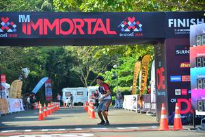 BIB: 
                            <button type="button" onclick="openModal(7004132)" class="btn btn-primary btn-sm float-right btn-popup" data-toggle="modal" data-target=".modal-high-quality">
                        <i class="fas fa-shopping-cart"></i> Add to Cart
                    </button>
                                            <button type="button" onclick="isThisMe(7004132, true)" class="btn btn-success btn-sm float-right btn-popup btn-isme hidden" data-toggle="tooltip" data-placement="bottom" title="นี่คือรูปของคุณใช่ไหม คลิกที่นี่เพื่อเอาเข้าอัลบั้ม">
                        <i class="fas fa-plus"></i> Add to album
                    </button>
                    <button type="button" onclick="isThisMe(7004132, false)" class="btn btn-warning btn-sm float-right btn-popup btn-isnotme hidden">
                        <i class="fas fa-ban"></i> Remove from album
                    </button>