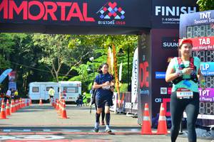 BIB: 1150
                            <button type="button" onclick="openModal(6999772)" class="btn btn-primary btn-sm float-right btn-popup" data-toggle="modal" data-target=".modal-high-quality">
                        <i class="fas fa-shopping-cart"></i> Add to Cart
                    </button>
                                            <button type="button" onclick="isThisMe(6999772, true)" class="btn btn-success btn-sm float-right btn-popup btn-isme hidden" data-toggle="tooltip" data-placement="bottom" title="นี่คือรูปของคุณใช่ไหม คลิกที่นี่เพื่อเอาเข้าอัลบั้ม">
                        <i class="fas fa-plus"></i> Add to album
                    </button>
                    <button type="button" onclick="isThisMe(6999772, false)" class="btn btn-warning btn-sm float-right btn-popup btn-isnotme hidden">
                        <i class="fas fa-ban"></i> Remove from album
                    </button>