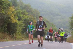 BIB: 2332
                            <button type="button" onclick="openModal(6887582)" class="btn btn-primary btn-sm float-right btn-popup" data-toggle="modal" data-target=".modal-high-quality">
                        <i class="fas fa-shopping-cart"></i> Add to Cart
                    </button>
                                            <button type="button" onclick="isThisMe(6887582, true)" class="btn btn-success btn-sm float-right btn-popup btn-isme hidden" data-toggle="tooltip" data-placement="bottom" title="นี่คือรูปของคุณใช่ไหม คลิกที่นี่เพื่อเอาเข้าอัลบั้ม">
                        <i class="fas fa-plus"></i> Add to album
                    </button>
                    <button type="button" onclick="isThisMe(6887582, false)" class="btn btn-warning btn-sm float-right btn-popup btn-isnotme hidden">
                        <i class="fas fa-ban"></i> Remove from album
                    </button>