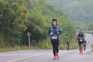 BIB: 2505
                            <button type="button" onclick="openModal(6886729)" class="btn btn-primary btn-sm float-right btn-popup" data-toggle="modal" data-target=".modal-high-quality">
                        <i class="fas fa-shopping-cart"></i> Add to Cart
                    </button>
                                            <button type="button" onclick="isThisMe(6886729, true)" class="btn btn-success btn-sm float-right btn-popup btn-isme hidden" data-toggle="tooltip" data-placement="bottom" title="นี่คือรูปของคุณใช่ไหม คลิกที่นี่เพื่อเอาเข้าอัลบั้ม">
                        <i class="fas fa-plus"></i> Add to album
                    </button>
                    <button type="button" onclick="isThisMe(6886729, false)" class="btn btn-warning btn-sm float-right btn-popup btn-isnotme hidden">
                        <i class="fas fa-ban"></i> Remove from album
                    </button>