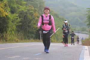 BIB: 
                            <button type="button" onclick="openModal(6889104)" class="btn btn-primary btn-sm float-right btn-popup" data-toggle="modal" data-target=".modal-high-quality">
                        <i class="fas fa-shopping-cart"></i> Add to Cart
                    </button>
                                            <button type="button" onclick="isThisMe(6889104, true)" class="btn btn-success btn-sm float-right btn-popup btn-isme hidden" data-toggle="tooltip" data-placement="bottom" title="นี่คือรูปของคุณใช่ไหม คลิกที่นี่เพื่อเอาเข้าอัลบั้ม">
                        <i class="fas fa-plus"></i> Add to album
                    </button>
                    <button type="button" onclick="isThisMe(6889104, false)" class="btn btn-warning btn-sm float-right btn-popup btn-isnotme hidden">
                        <i class="fas fa-ban"></i> Remove from album
                    </button>