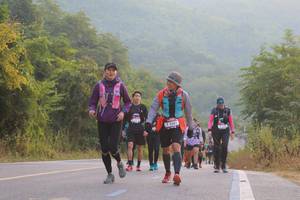 BIB: 2401
                            <button type="button" onclick="openModal(6888773)" class="btn btn-primary btn-sm float-right btn-popup" data-toggle="modal" data-target=".modal-high-quality">
                        <i class="fas fa-shopping-cart"></i> Add to Cart
                    </button>
                                            <button type="button" onclick="isThisMe(6888773, true)" class="btn btn-success btn-sm float-right btn-popup btn-isme hidden" data-toggle="tooltip" data-placement="bottom" title="นี่คือรูปของคุณใช่ไหม คลิกที่นี่เพื่อเอาเข้าอัลบั้ม">
                        <i class="fas fa-plus"></i> Add to album
                    </button>
                    <button type="button" onclick="isThisMe(6888773, false)" class="btn btn-warning btn-sm float-right btn-popup btn-isnotme hidden">
                        <i class="fas fa-ban"></i> Remove from album
                    </button>