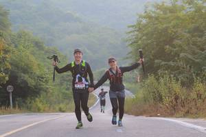 BIB: 2126
                            <button type="button" onclick="openModal(6889308)" class="btn btn-primary btn-sm float-right btn-popup" data-toggle="modal" data-target=".modal-high-quality">
                        <i class="fas fa-shopping-cart"></i> Add to Cart
                    </button>
                                            <button type="button" onclick="isThisMe(6889308, true)" class="btn btn-success btn-sm float-right btn-popup btn-isme hidden" data-toggle="tooltip" data-placement="bottom" title="นี่คือรูปของคุณใช่ไหม คลิกที่นี่เพื่อเอาเข้าอัลบั้ม">
                        <i class="fas fa-plus"></i> Add to album
                    </button>
                    <button type="button" onclick="isThisMe(6889308, false)" class="btn btn-warning btn-sm float-right btn-popup btn-isnotme hidden">
                        <i class="fas fa-ban"></i> Remove from album
                    </button>